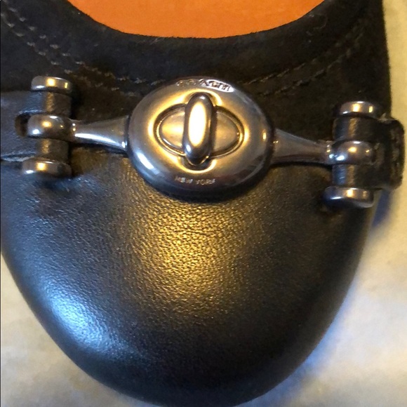 Coach Flats - Picture 2 of 4